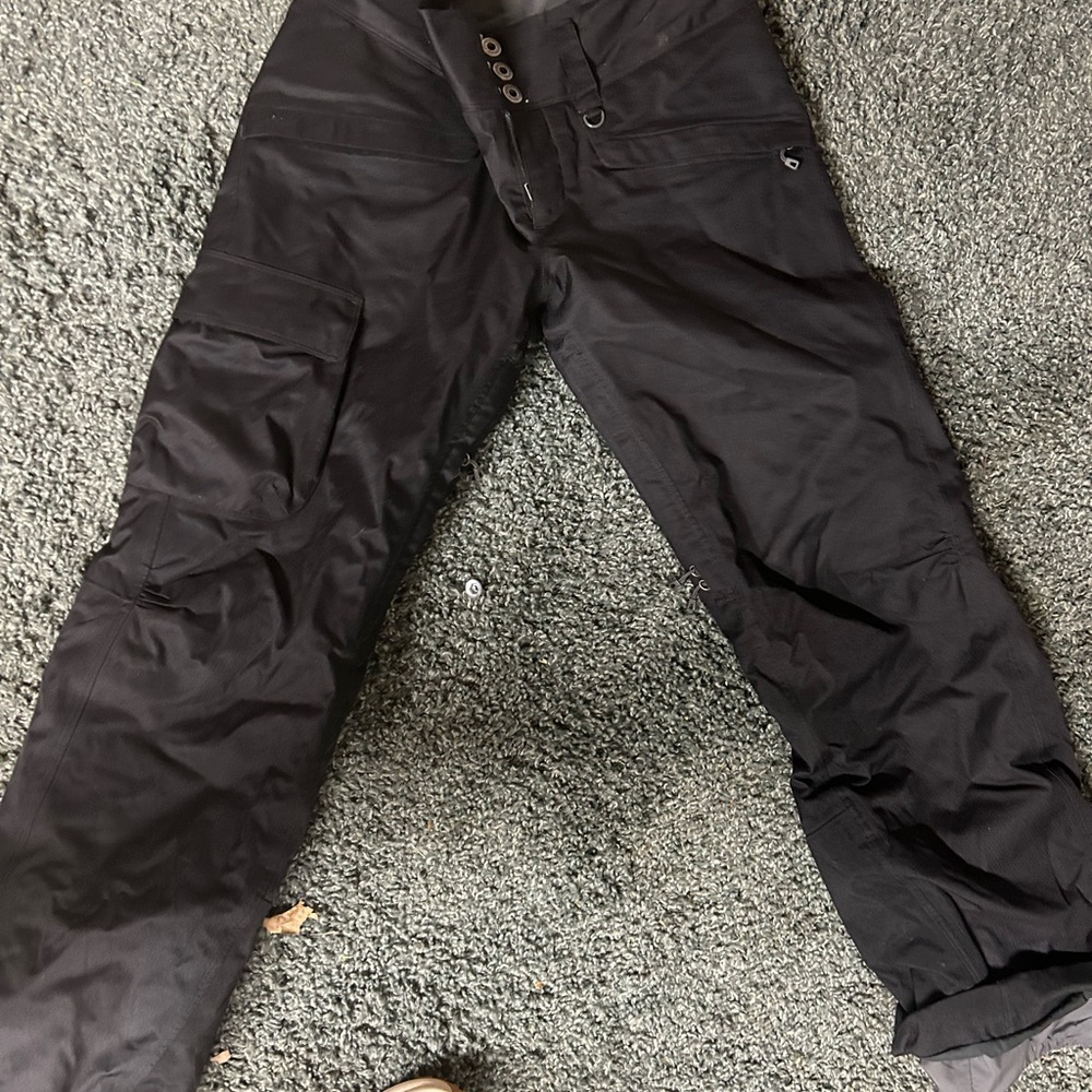 Patagonia ski pants size small black
